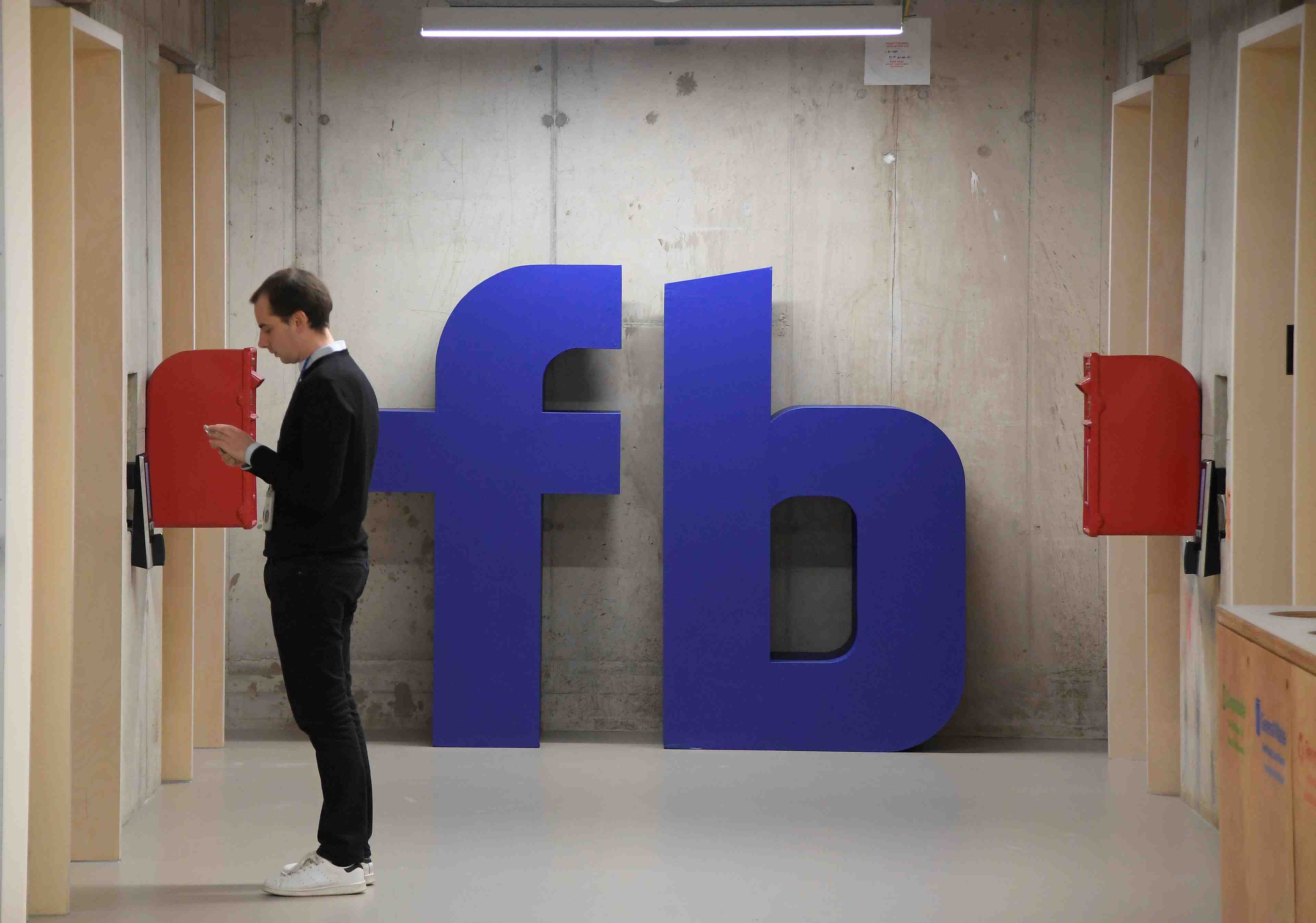 Facebook va comptabiliser localement ses revenus publicitaires