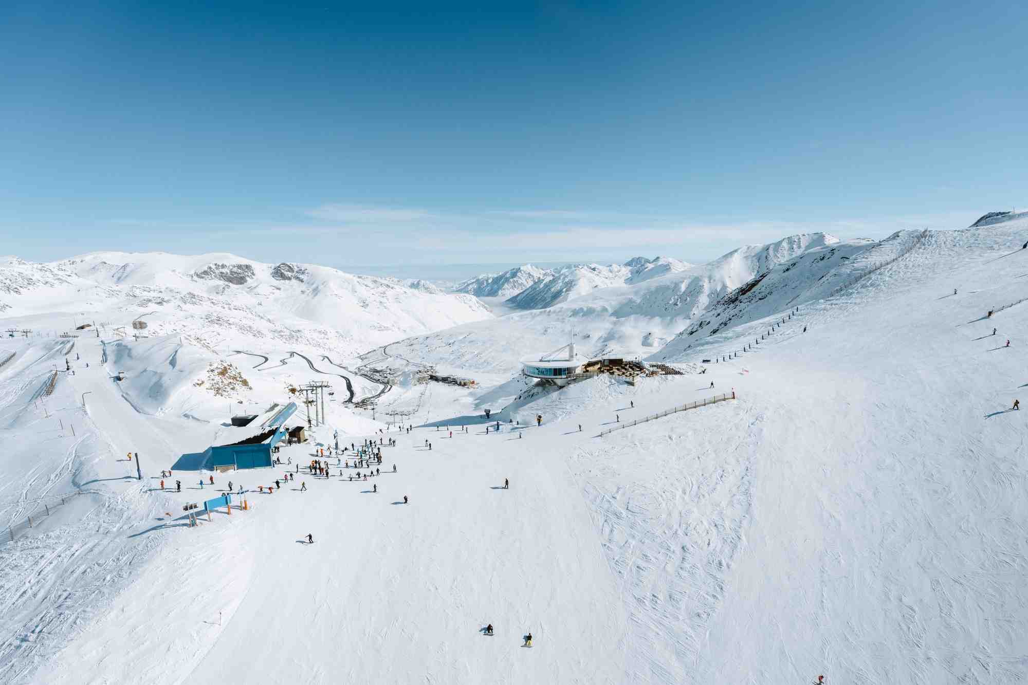 L'Andorre réussit-elle son pari de séduire davantage de Français avec ses pistes de ski ?