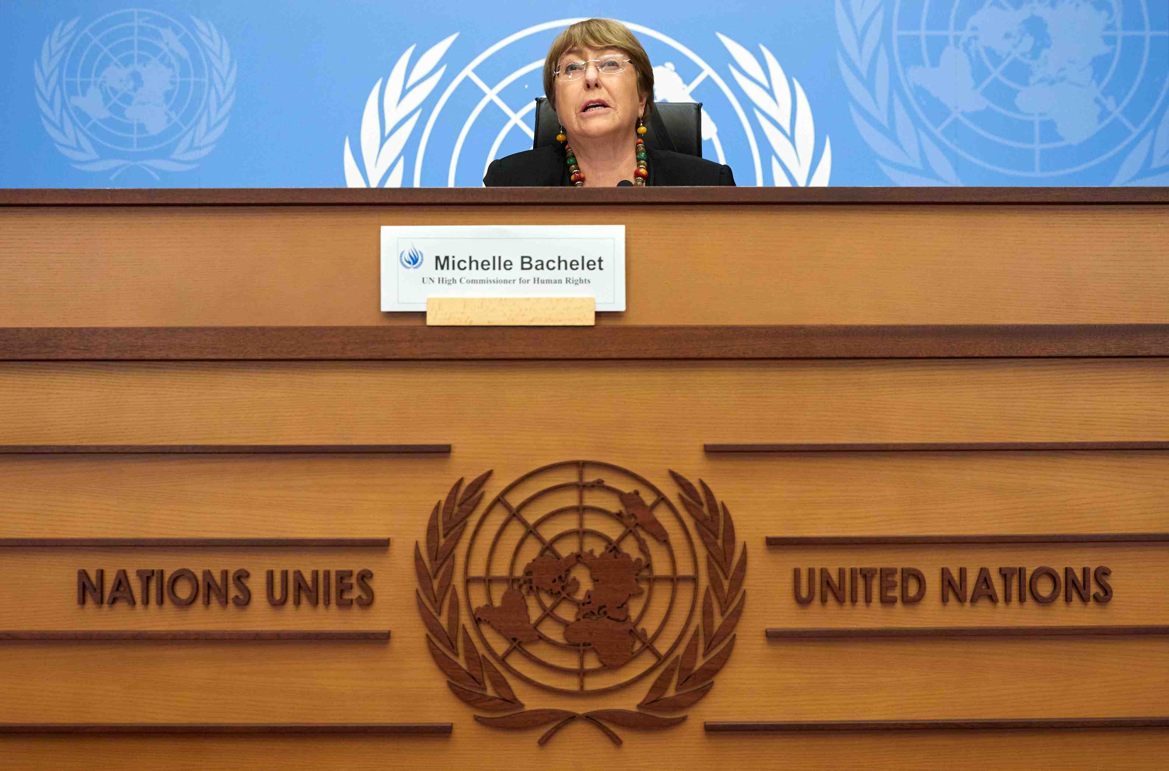 Michelle bachelet demande le retrait de l'article 24 en france