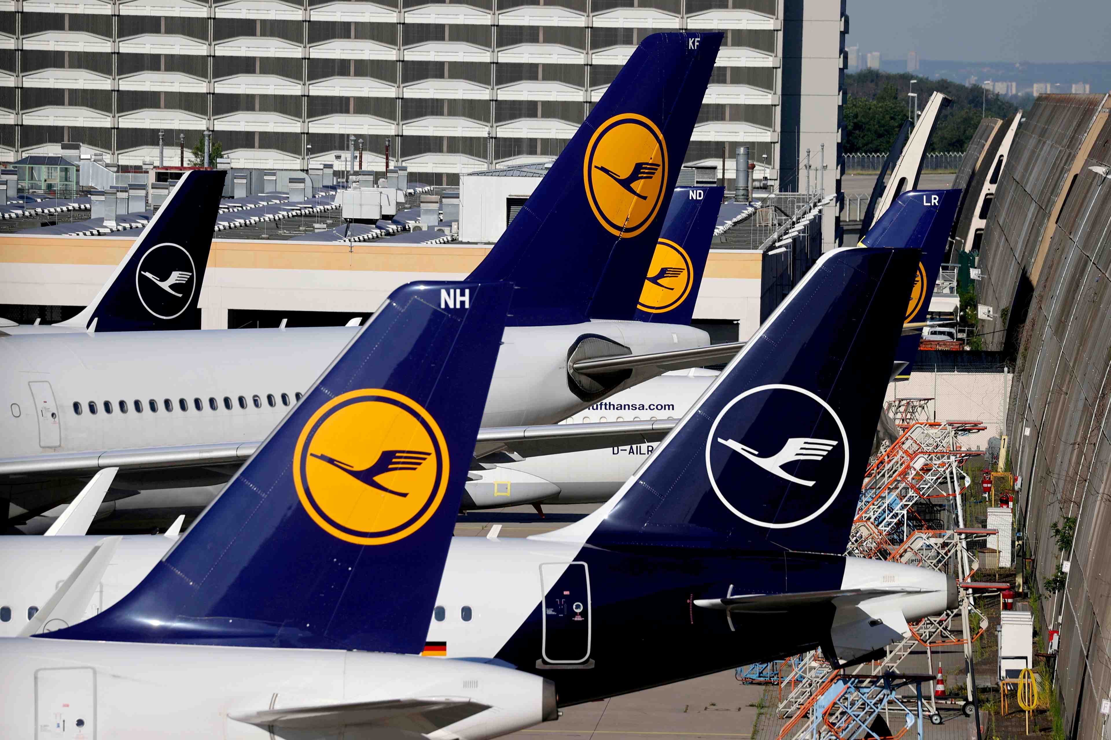 Lufthansa boucle sans difficulte son augmentation de capital