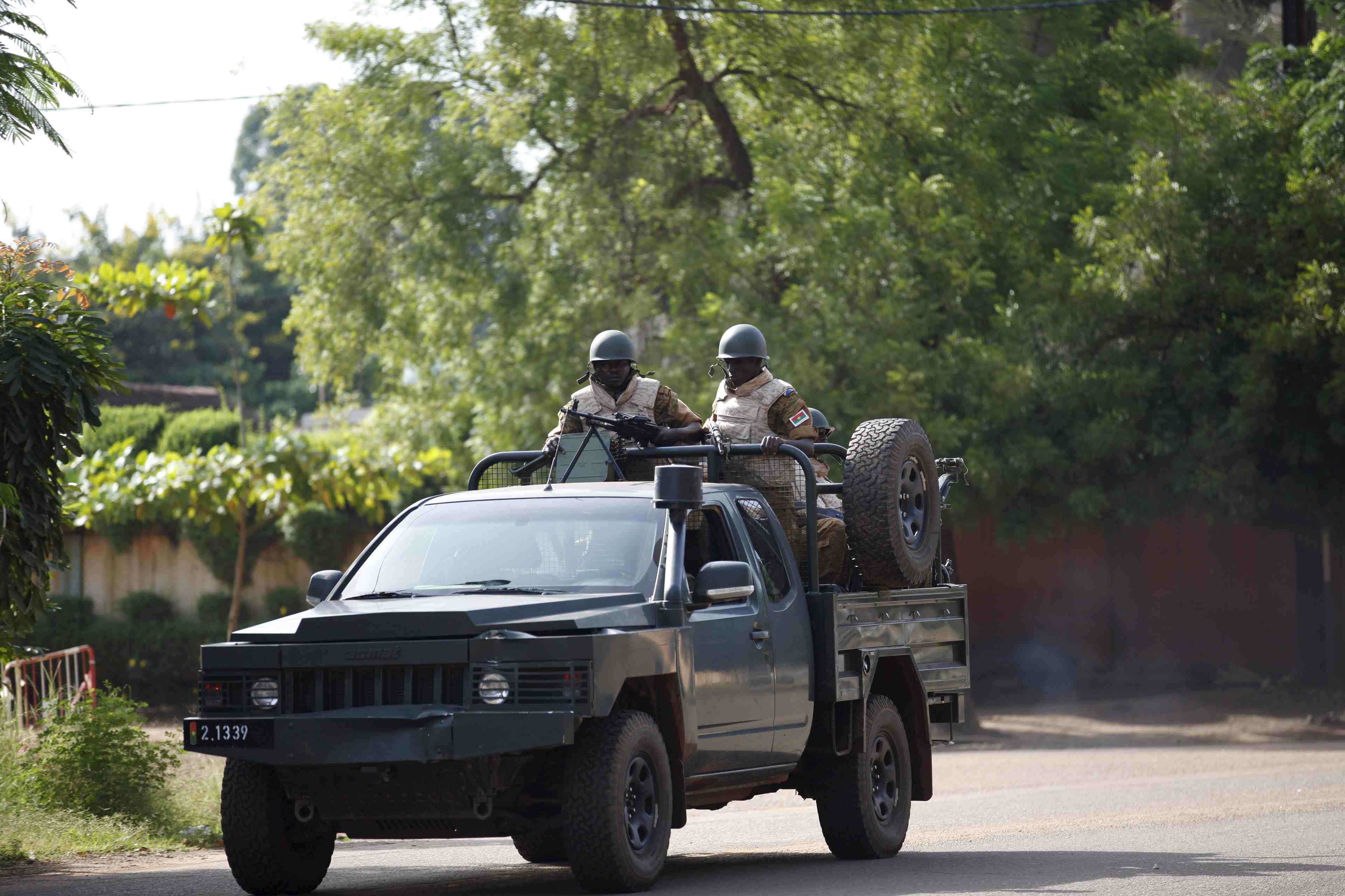 Burkina faso: le bilan de l'attaque contre un poste de police porte a 32 morts