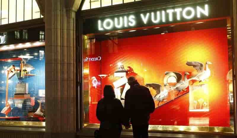 La croissance chez LVMH s'accélère dans la mode-maroquinerie