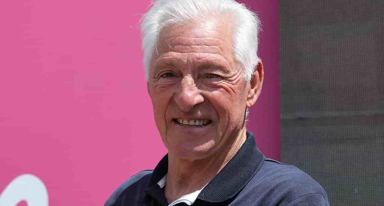 Francesco Moser fut le premier lauréat du maillot blanc en 1975, pour son unique participation au Tour de France.