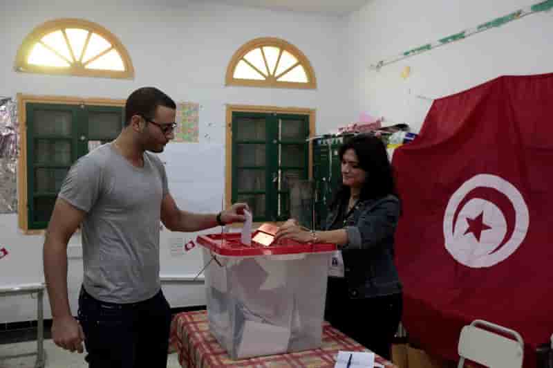 Second tour de la présidentielle le 21 décembre en Tunisie