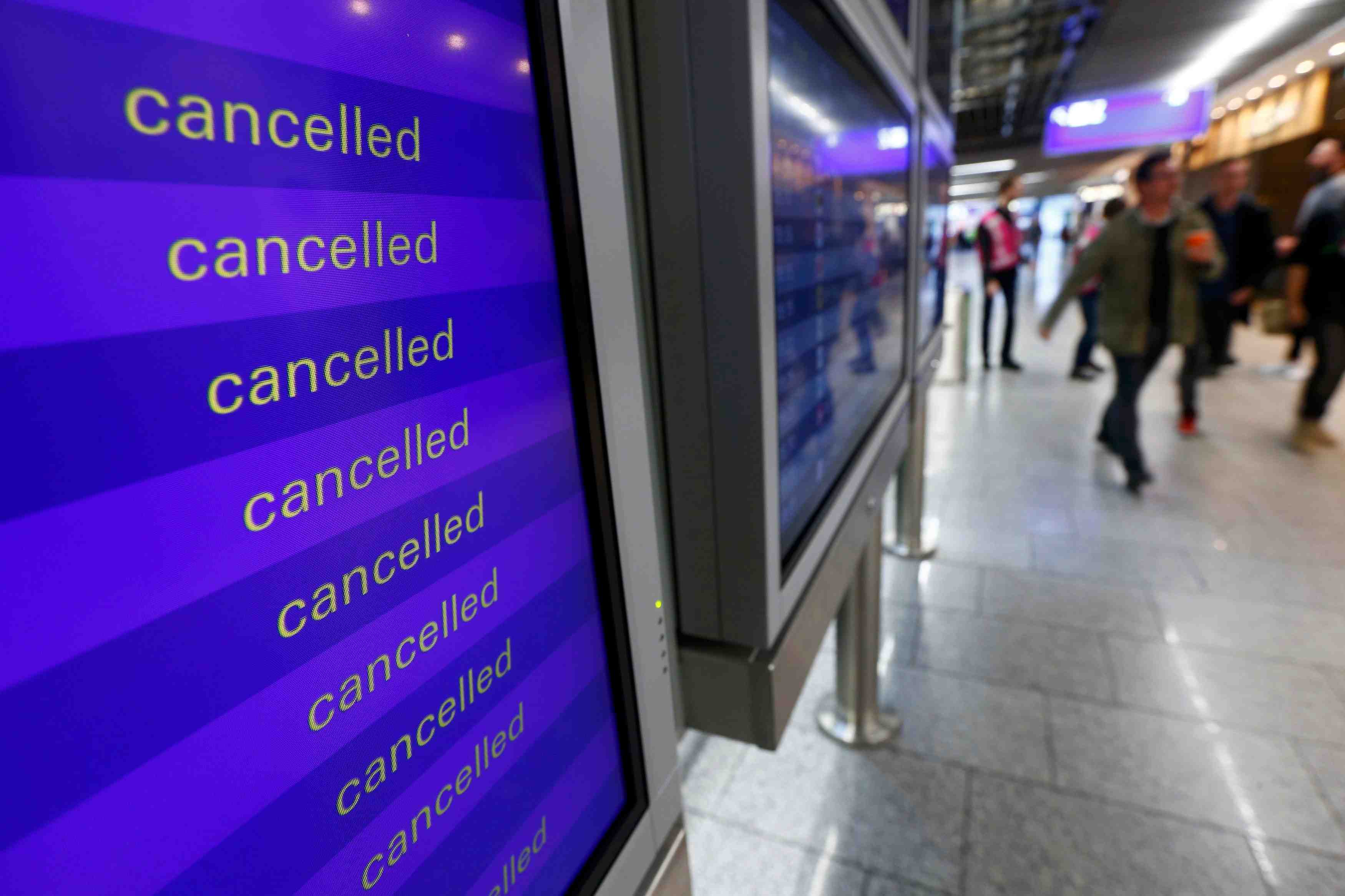 La direction de lufthansa offre une mediation pour sortir de la greve