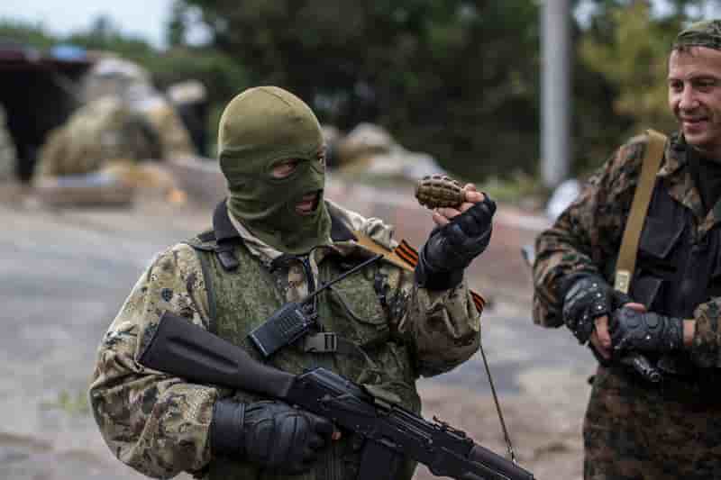 Encore un millier de soldats russes en Ukraine, dit l'Otan