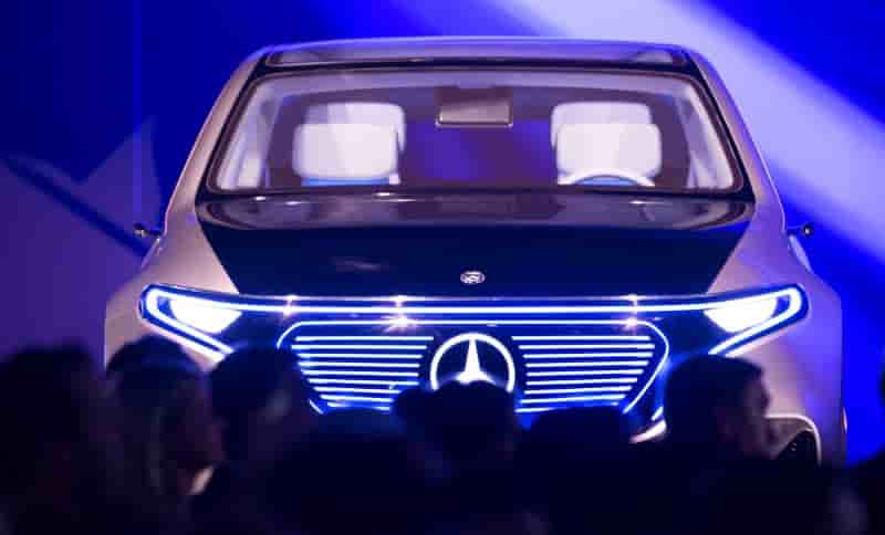 Daimler et baic vont fabriquer des voitures electriques en chine