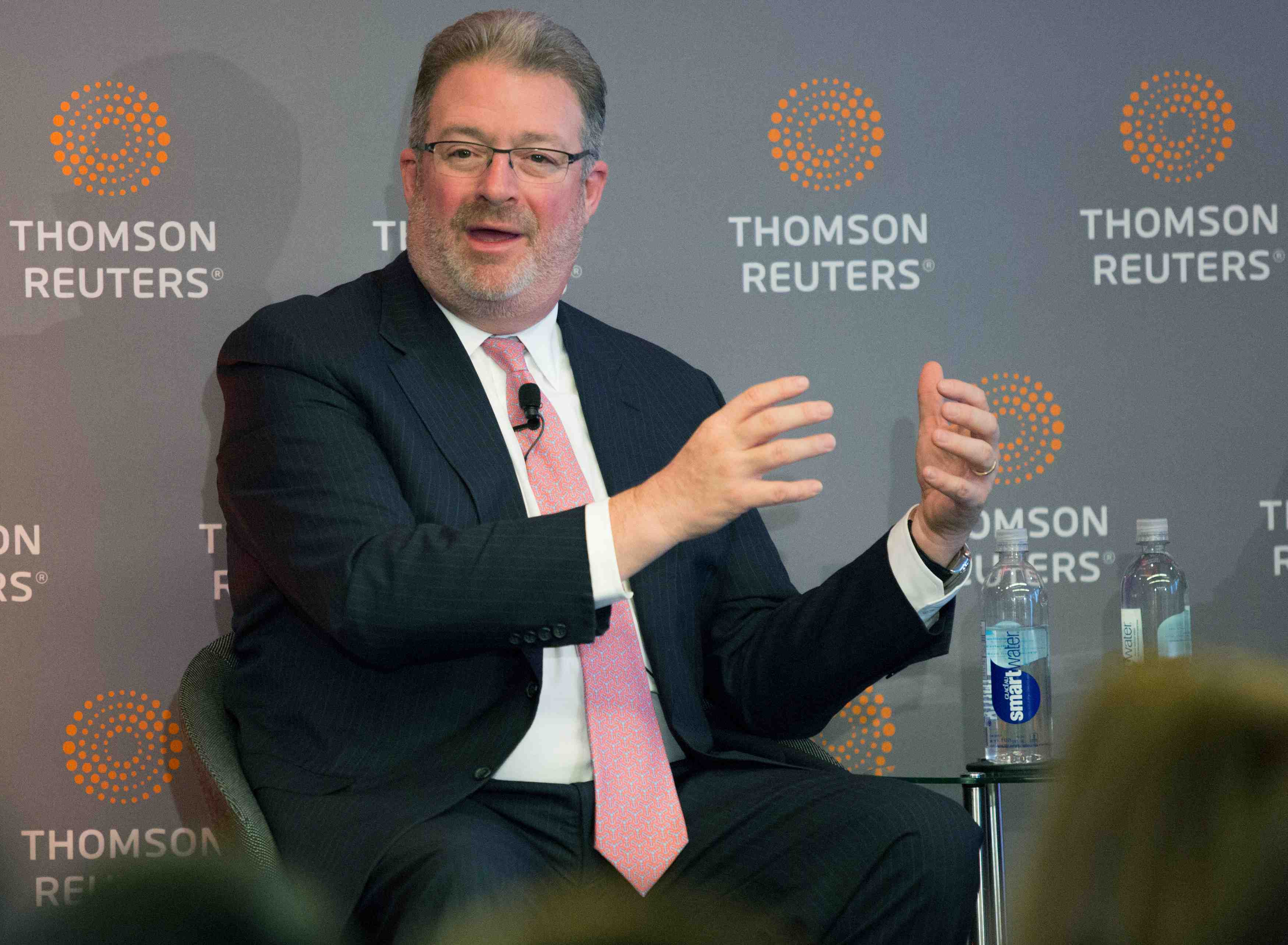 Thomson reuters: le dg jim smith hospitalise