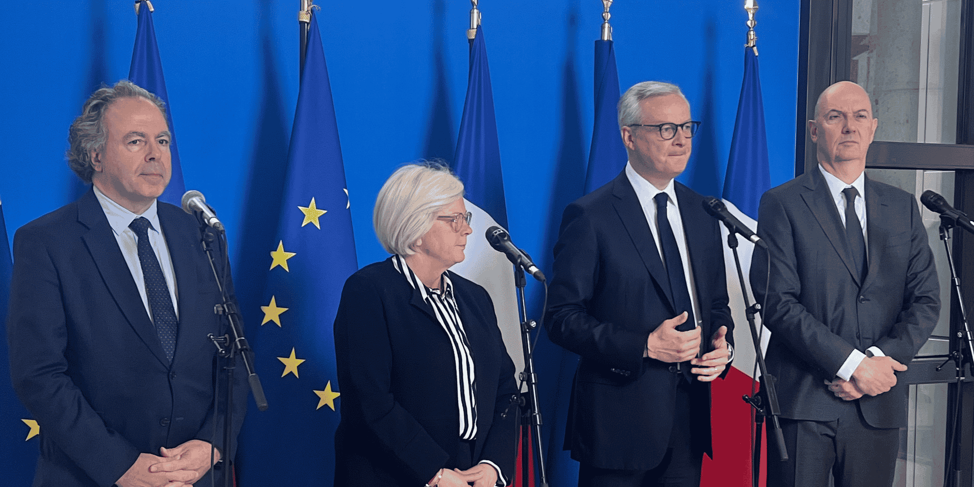 De gauche à droite : Luc Chatel, Président de la Pfa, Catherine Vautrin, ministre du Travail, de la Santé et des Solidarités, Bruno Le Maire, ministre de l'Économie et Roland Lescure, ministre délégué chargé de l’Industrie et de l’Energie.