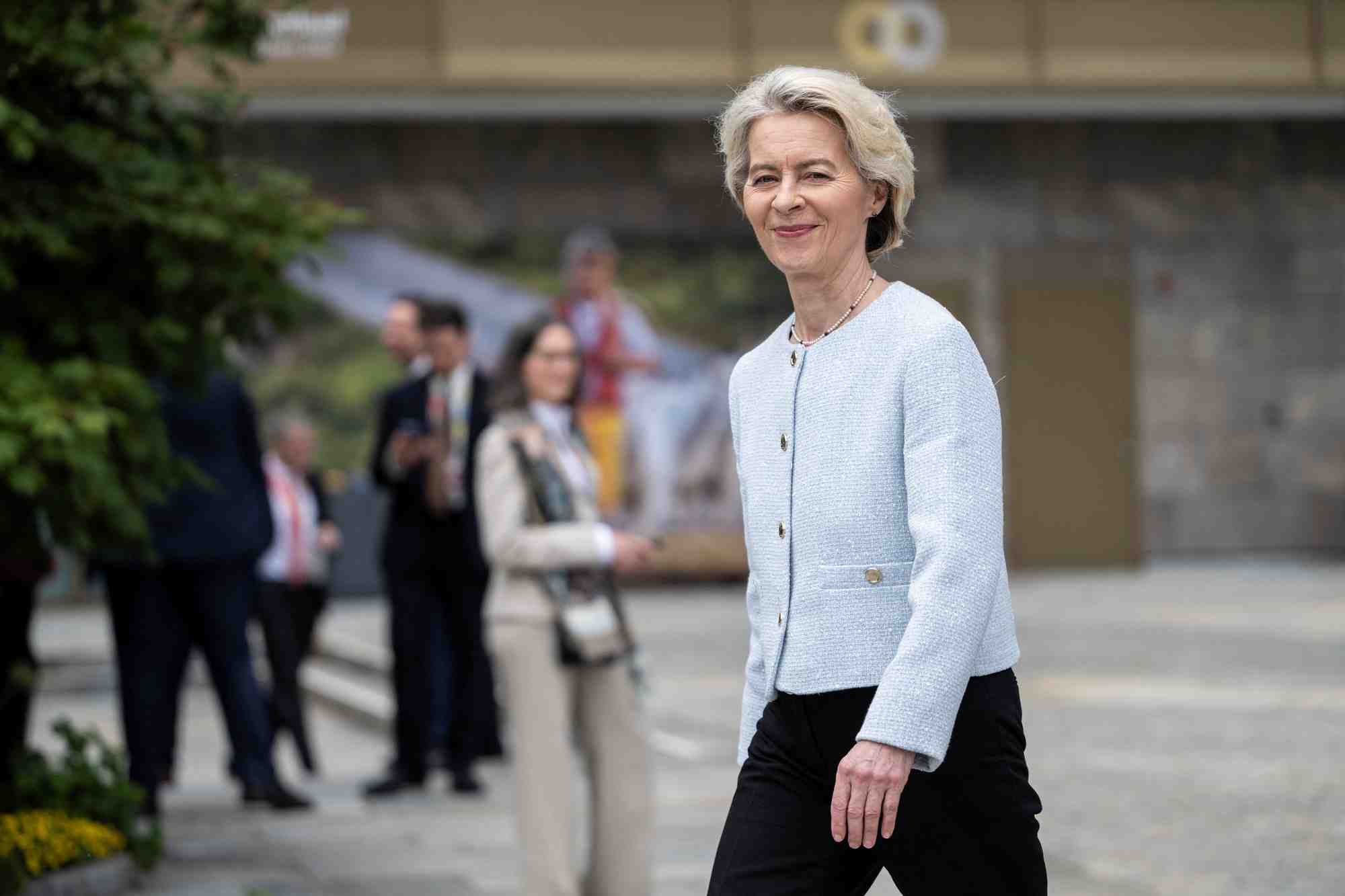 La presidente de la commission europeenne ursula von der leyen