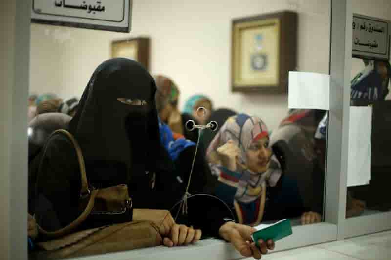 Les fonctionnaires de Gaza reçoivent une indemnité exceptionnelle