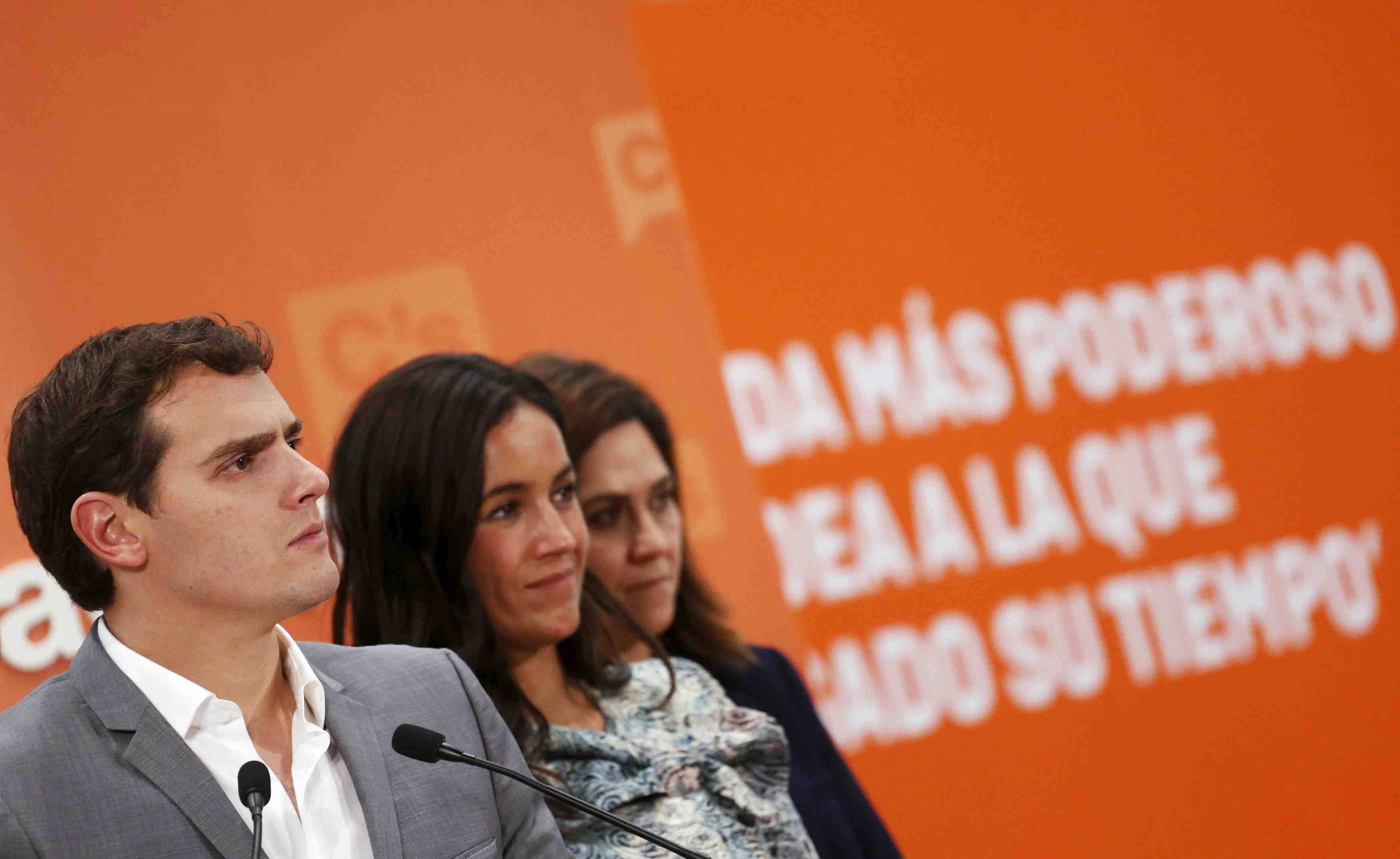 Ciudanos propose un accord tripartite avec le pp et le psoe