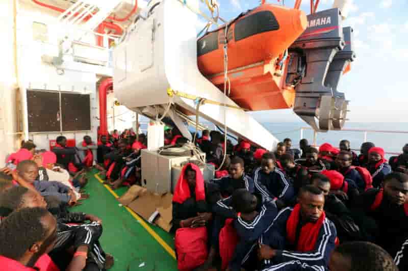 Rome appelle l'ue a l'aide pour faire face a la crise migratoire