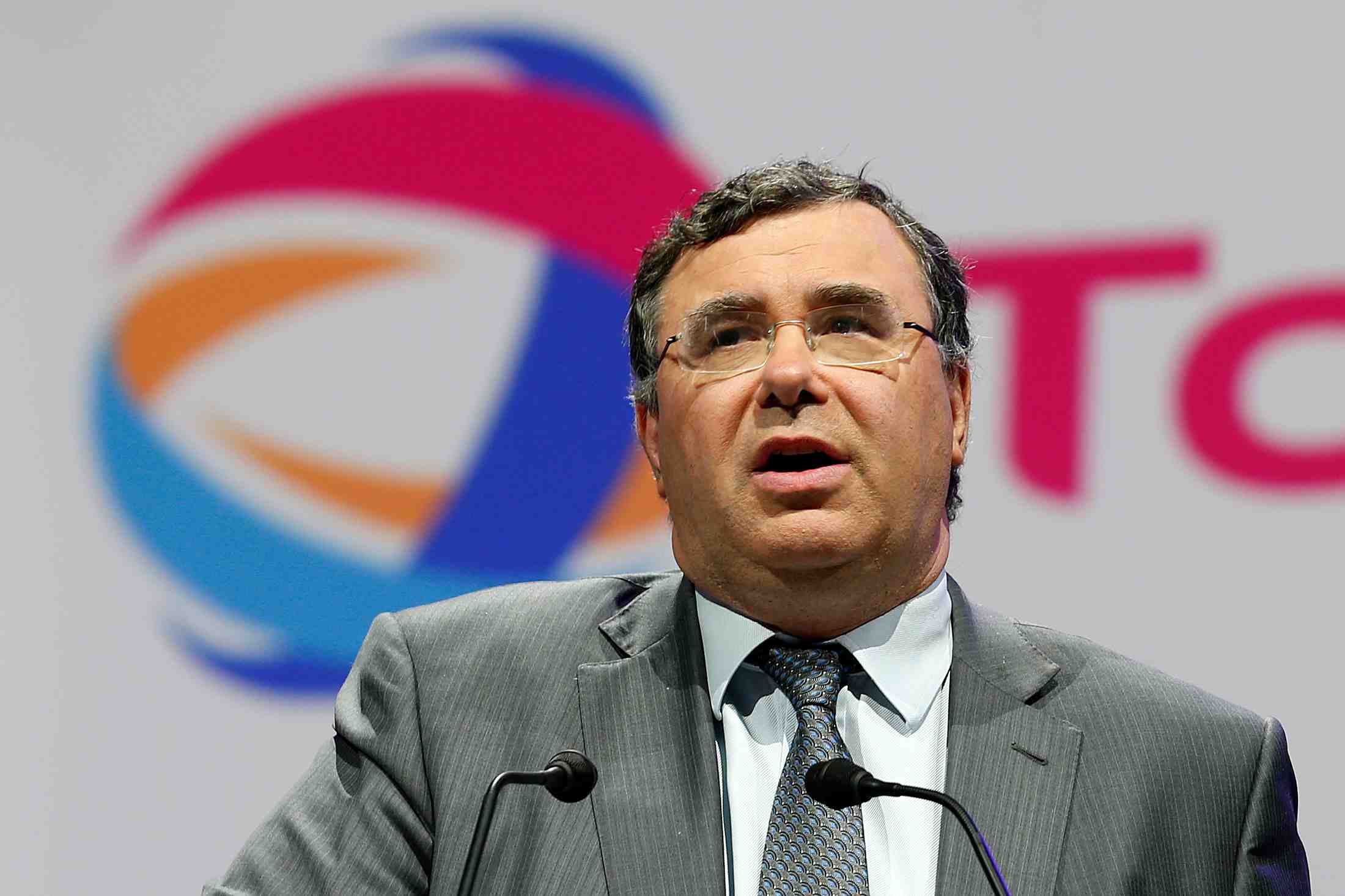 Le pdg de total a rencontre le president mozambicain en vue d’une relance de mozambique lng