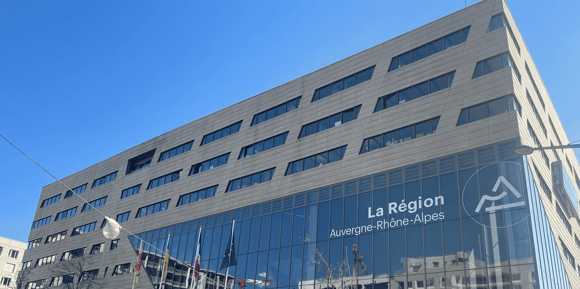 région Auvergne Rhône-Alpes siège 2022