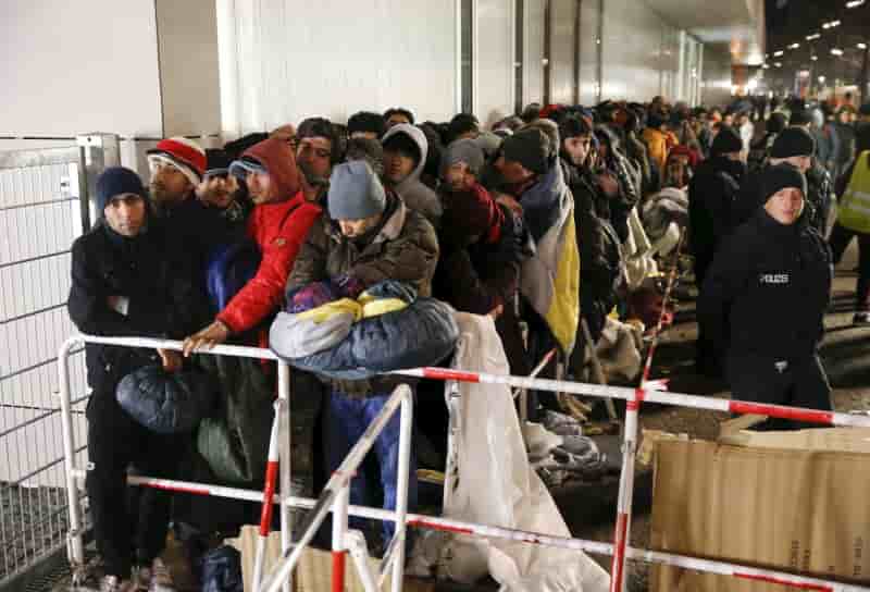 Plus d'un million de refugies entres en allemagne en 2015