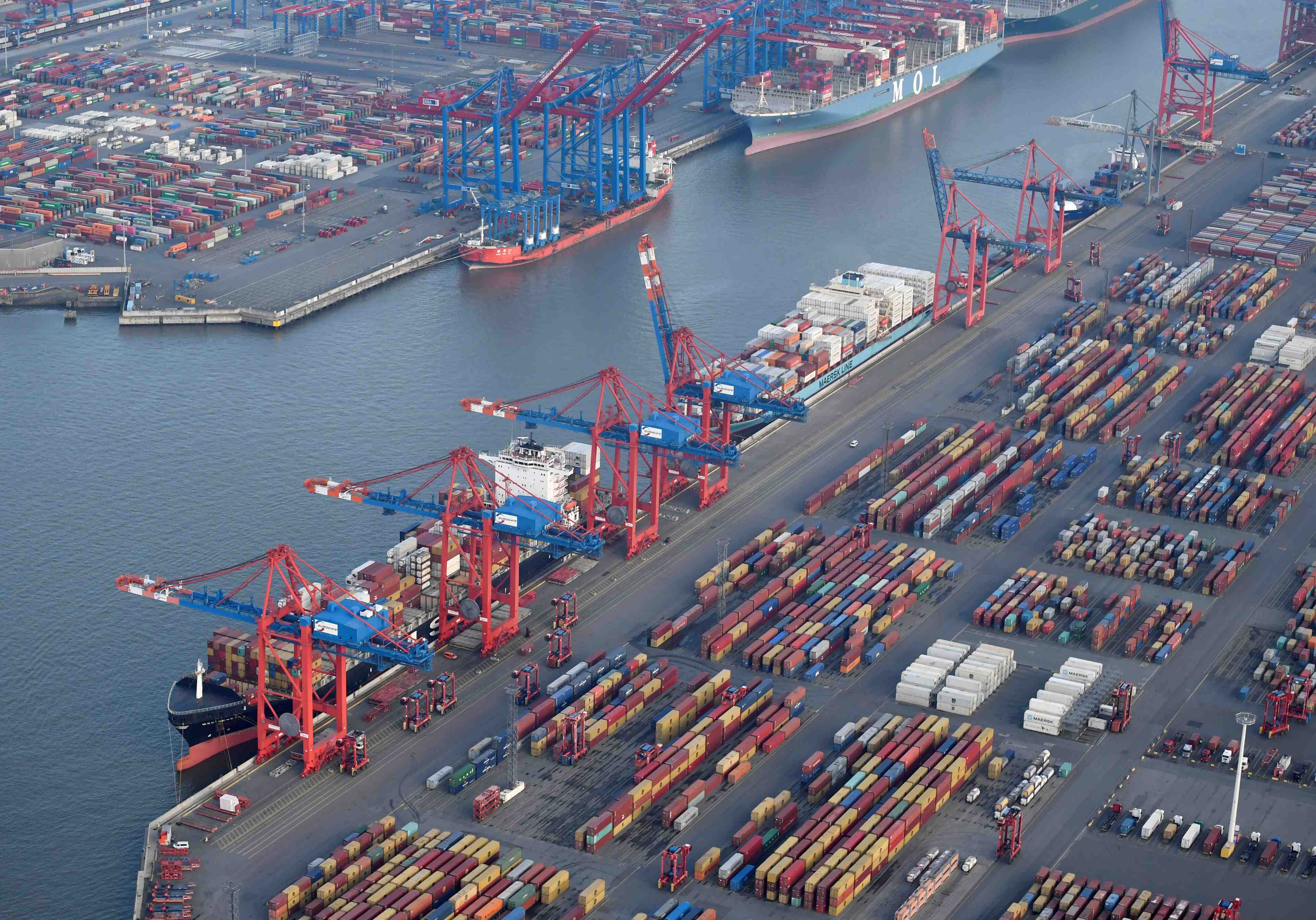 Les exportations allemandes plongent en avril