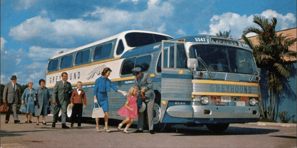 Greyhound Super Scenicruiser