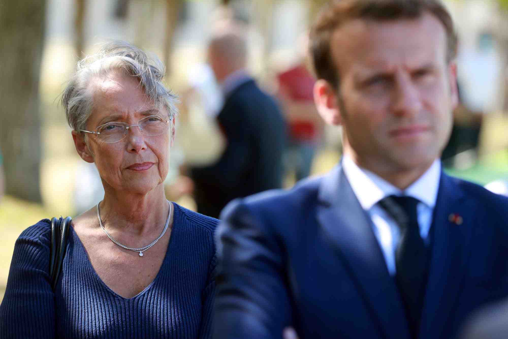 Macron dejeune avec elisabeth borne, le gouvernement en preparation