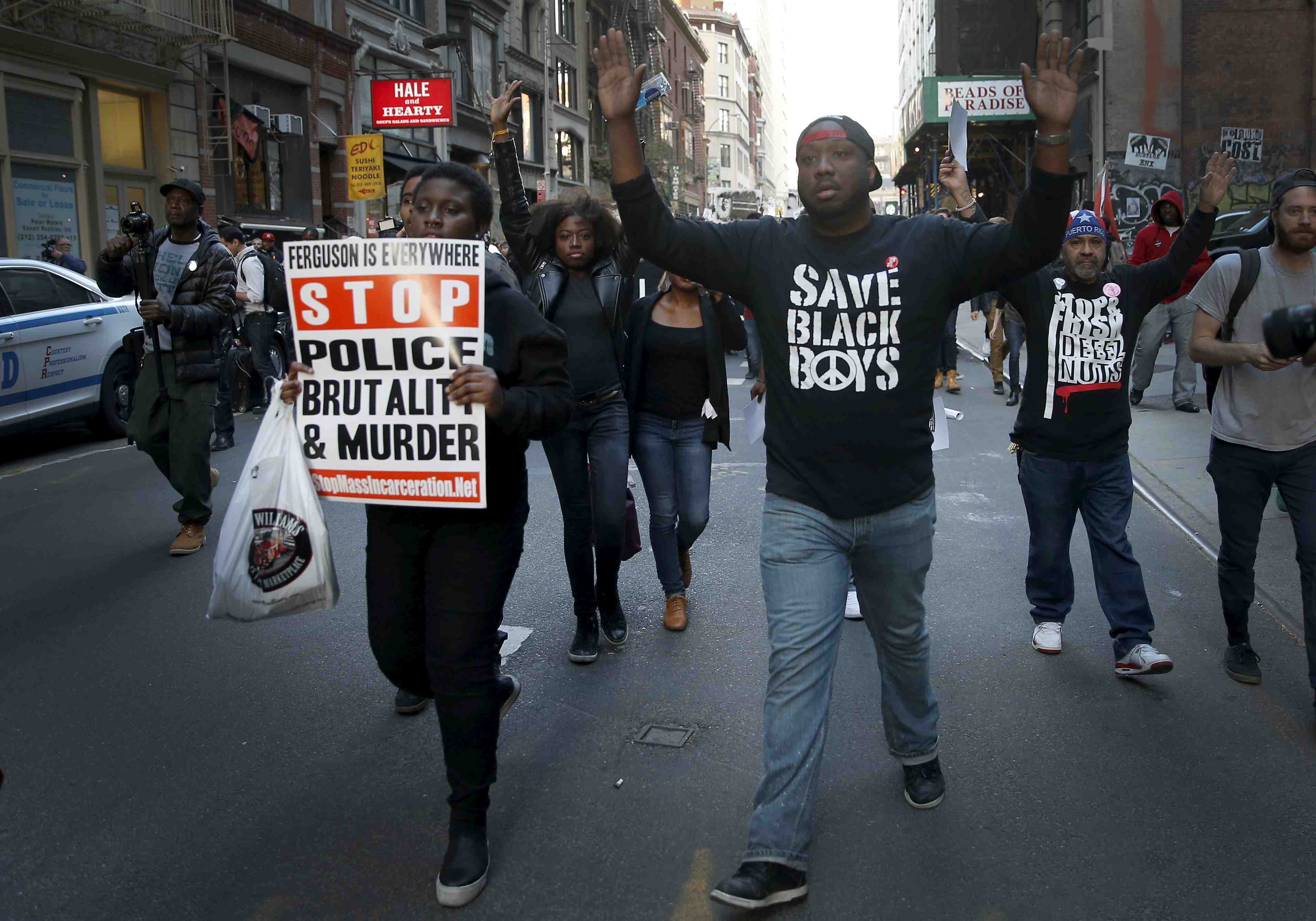La police de baltimore rend son rapport sur freddie gray