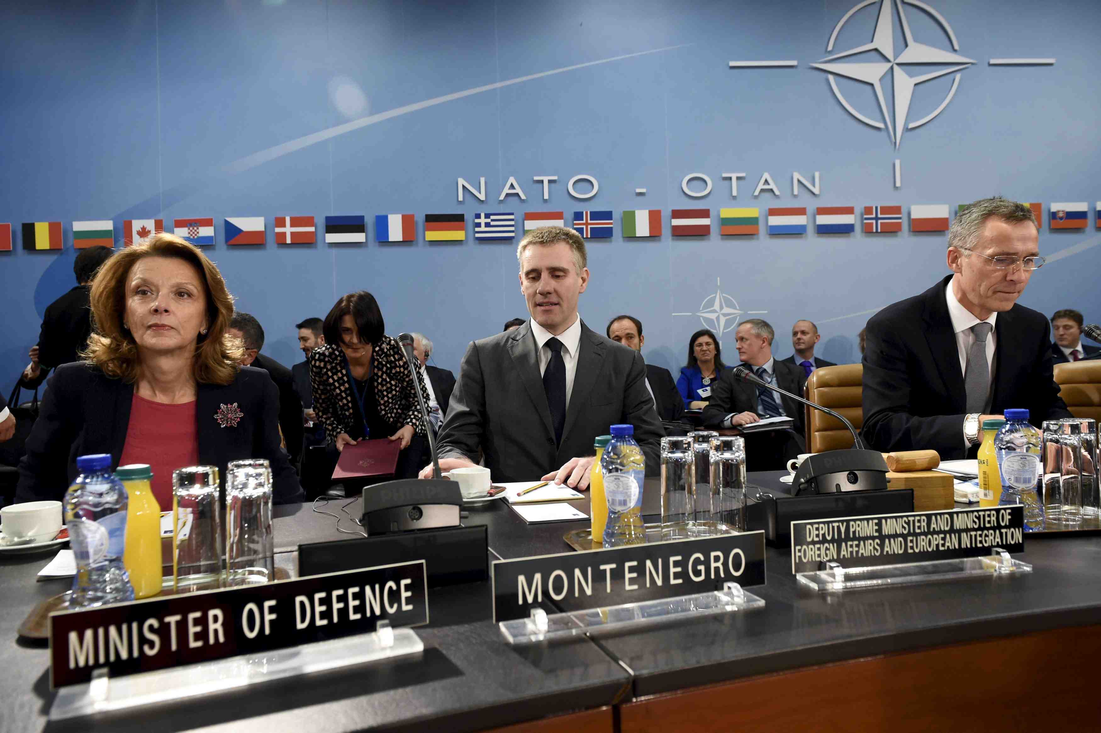 L'otan propose au montenegro de la rejoindre