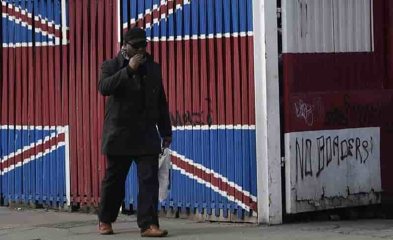 La croissance britannique revisee a 0,7% au 4e trimestre
