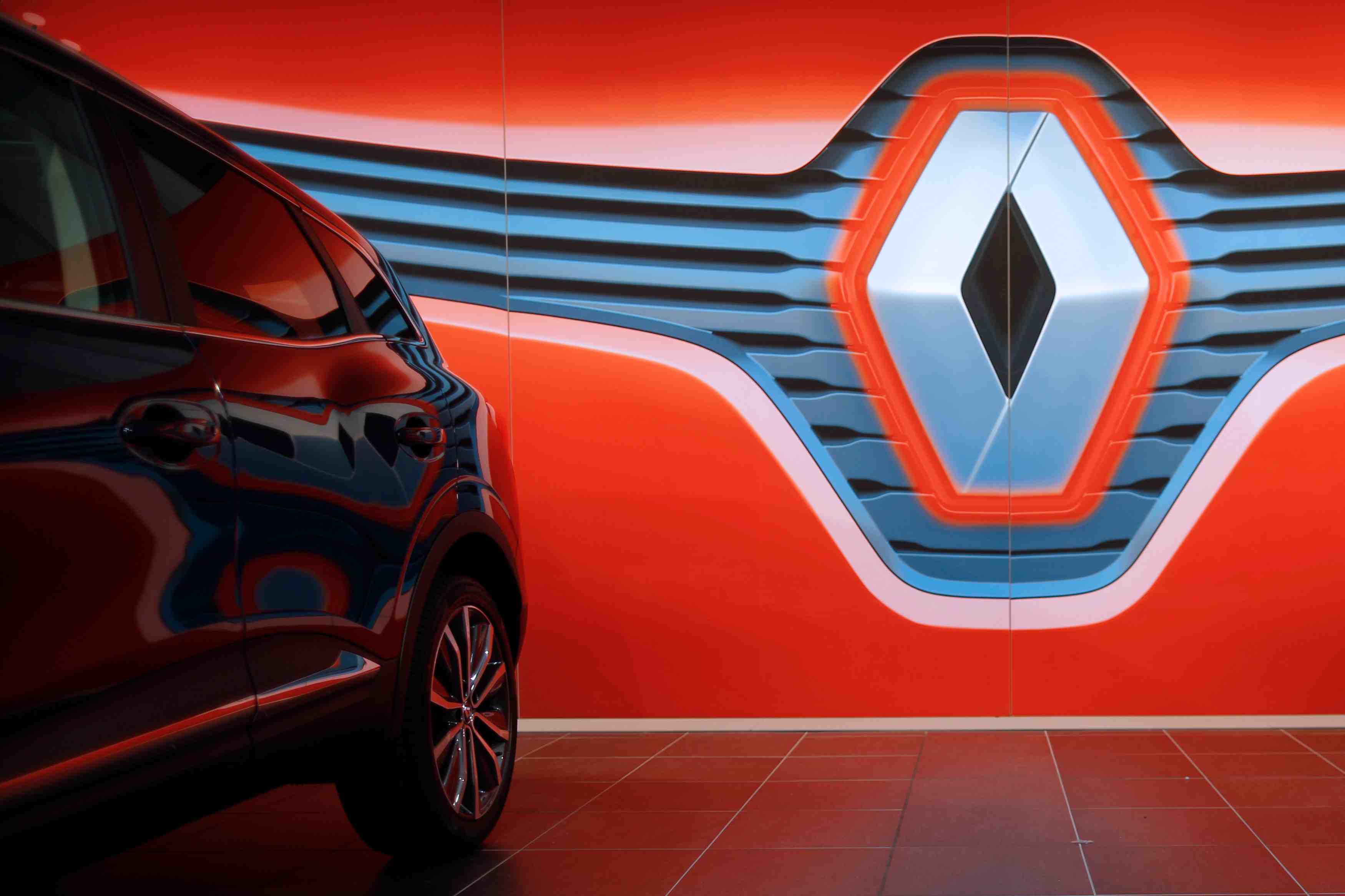 Renault: chiffre d'affaires attendu en baisse au 3e trimestre, impact des nouvelles normes