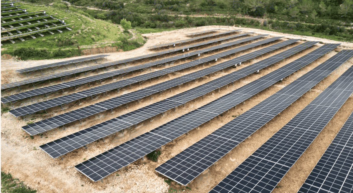 Solaire, ADP, parc photovoltaïque de Caveirac dans le Gard