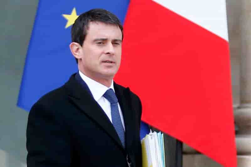 Des associations s'élèvent contre Manuel Valls sur l'immigration