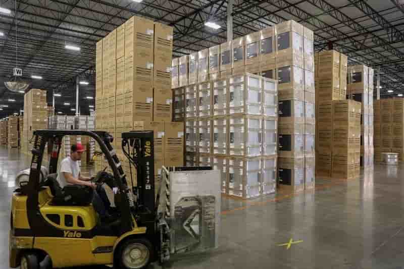 Le secteur manufacturier a ralenti en octobre