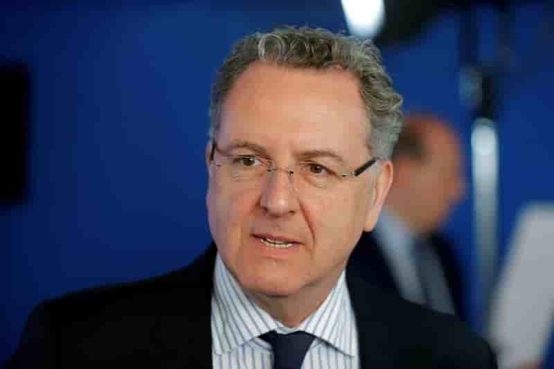 Ferrand pret a s'expliquer mais pas a demissioner