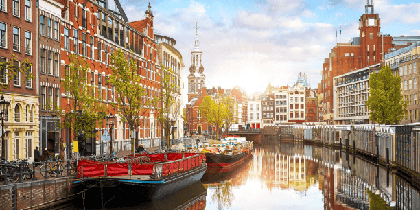 Séjournez dans un hôtel 4 étoiles à Amsterdam pour moins de 400 €