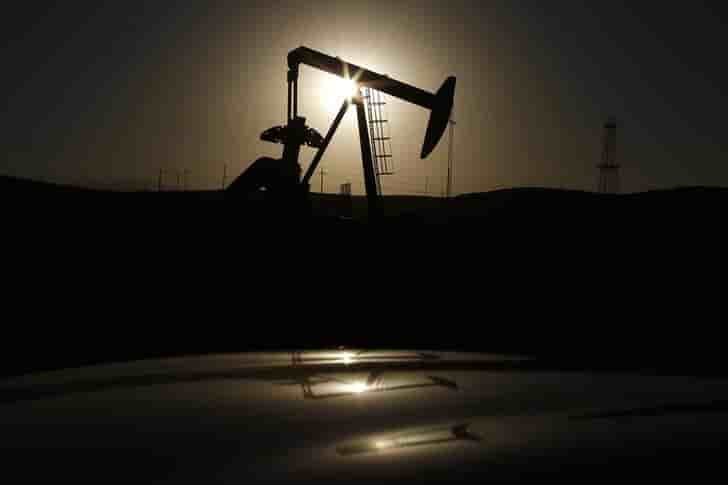 Vers un rebond des cours du petrole au 2e semestre 2015