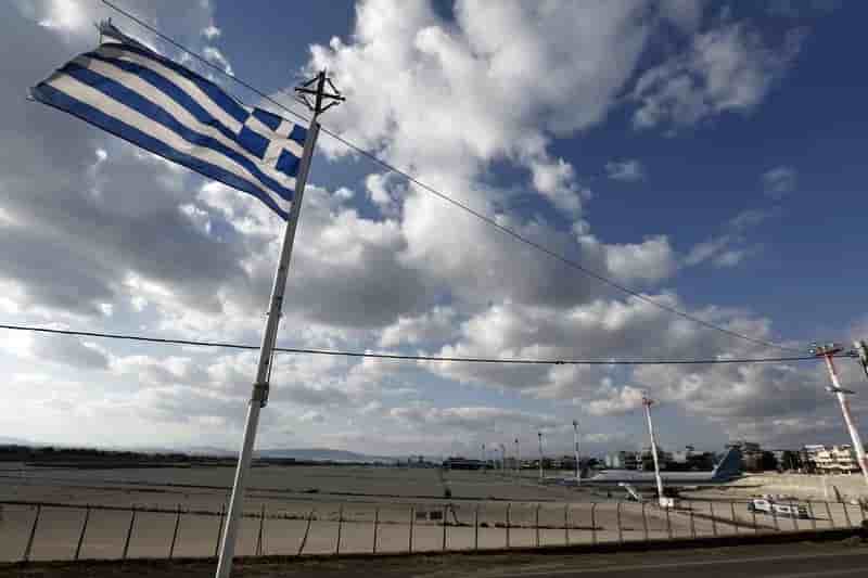 Pas d'accord sur les aeroports regionaux grecs avant fin 2015