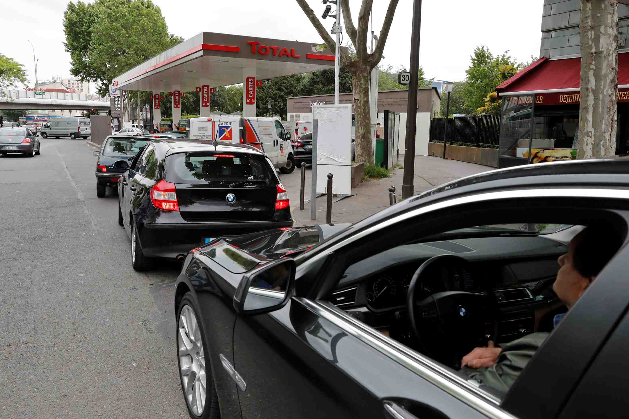 Pas de requisitions dans l'immediat sur les carburants