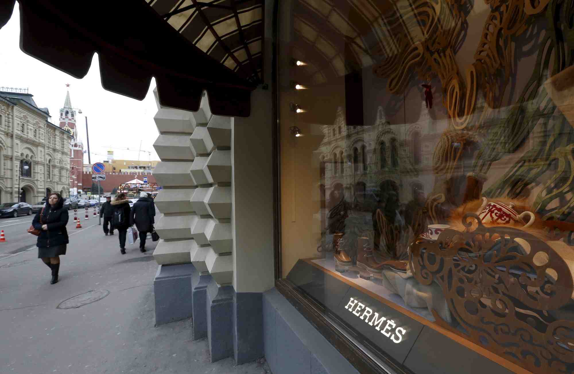 Une vitrine hermes a moscou, en russie