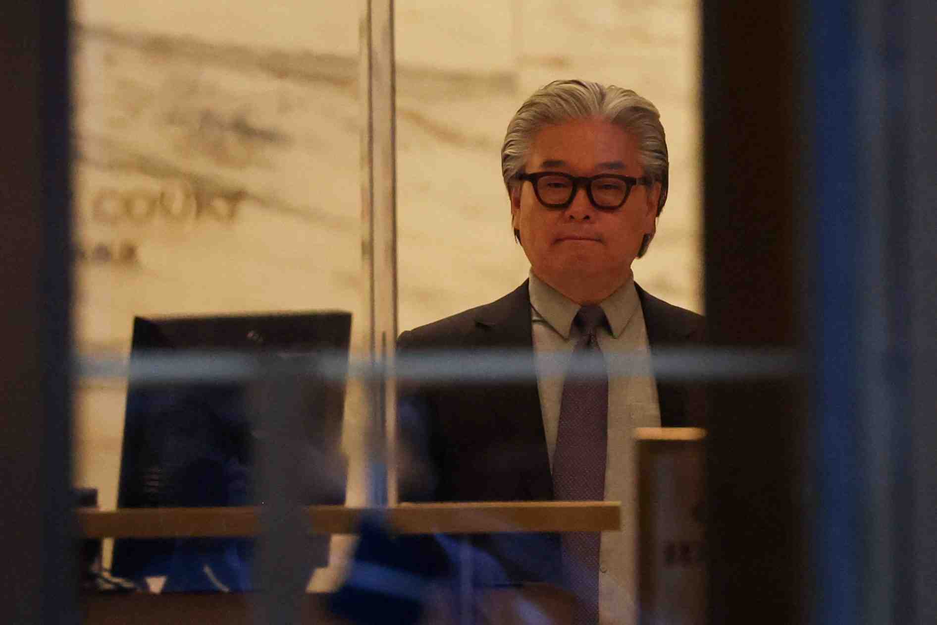 Le fondateur d'archegos bill hwang, apres sa condamnation au tribunal federal de manhattan a new york