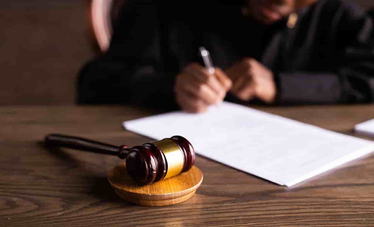 Les demandeurs devront verser dans certains cas une contribution pour la Justice économique à l'Etat, en cas de procédure dans l'un des douze nouveaux Tribunaux des activités économiques (TAE).