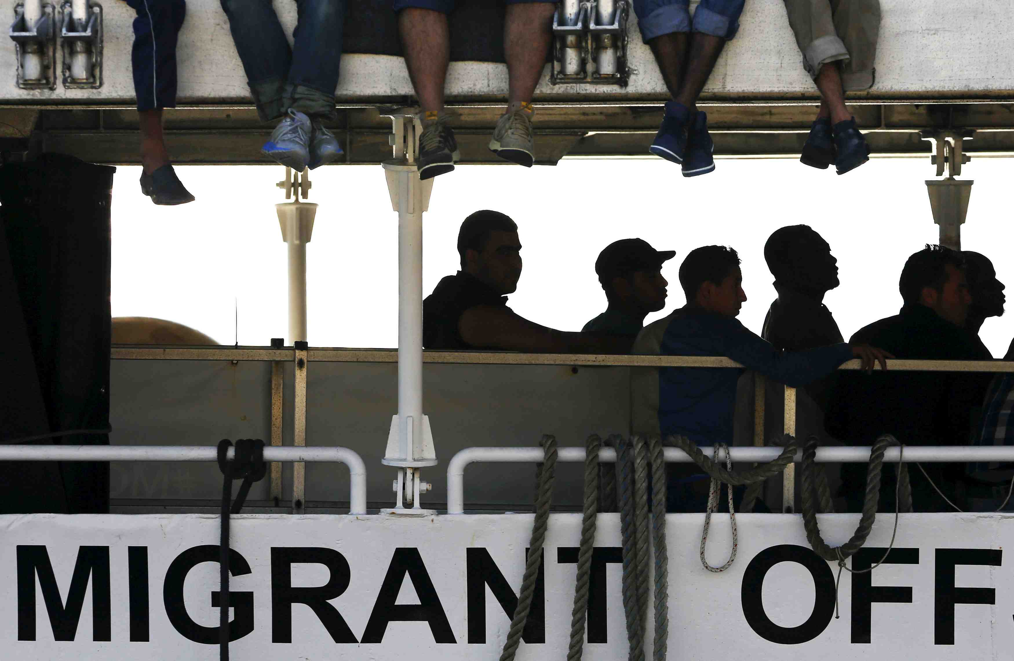 Quelque 2.700 migrants secourus au large de la libye