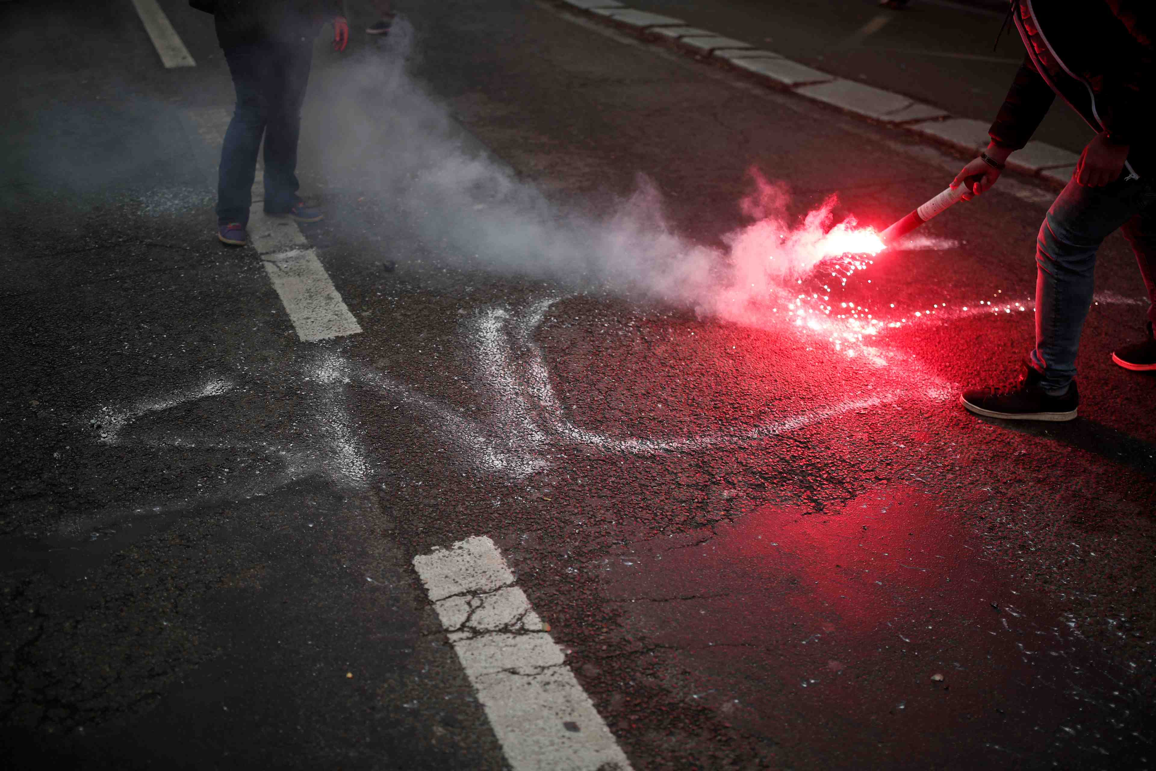 Dixieme sequence de greve a la sncf, trafic perturbe
