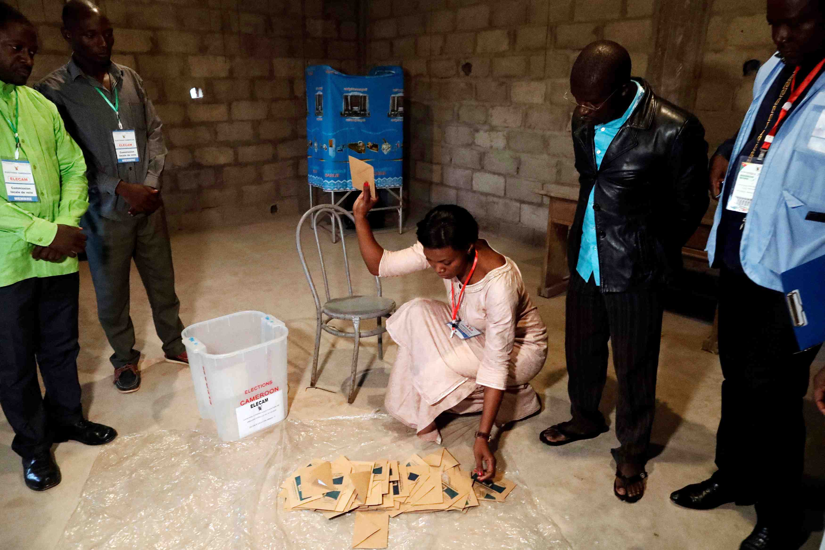 L'opposant camerounais maurice kamto se dit vainqueur de la presidentielle