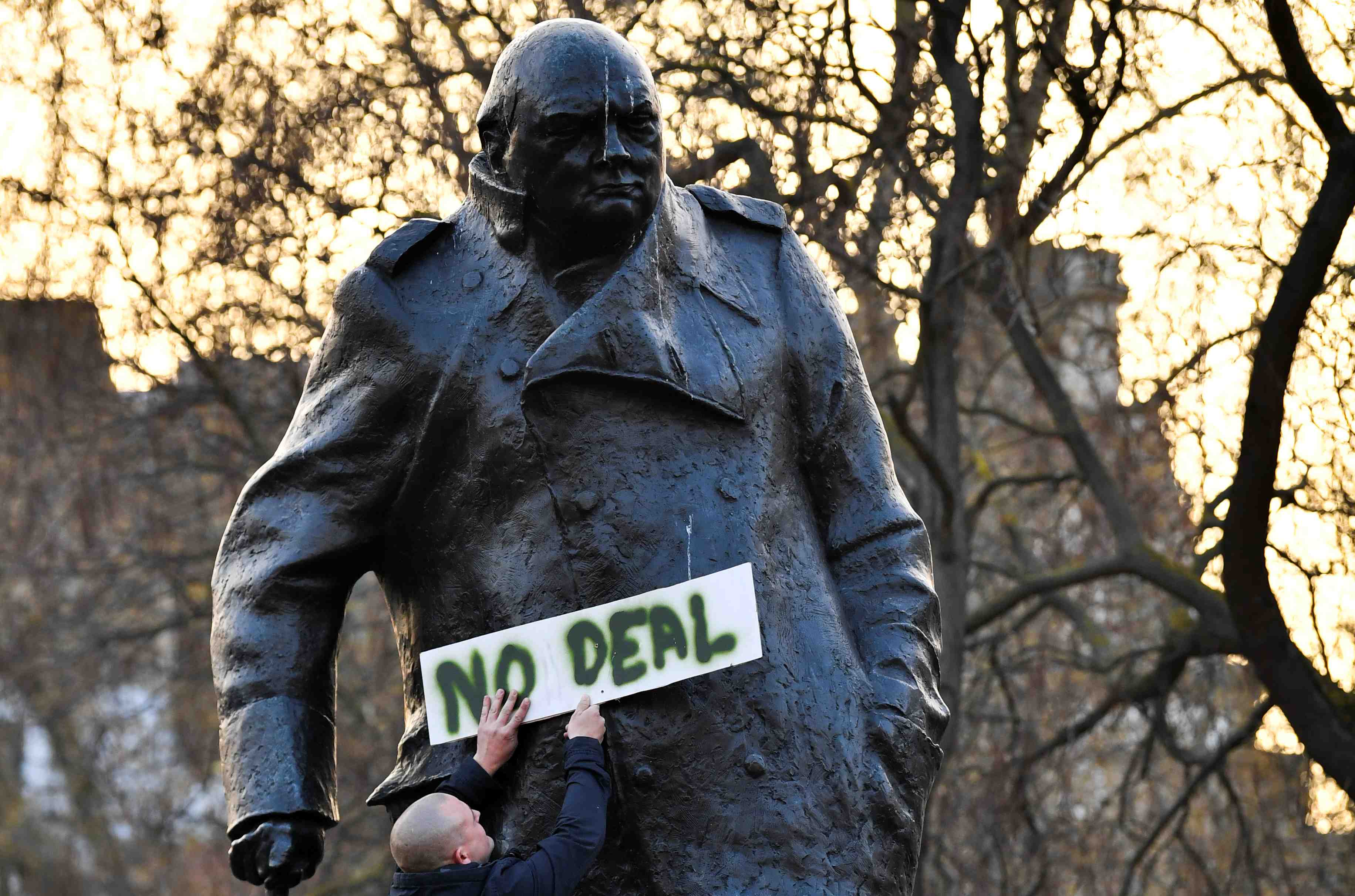 Brexit: le risque d'un no deal se precise apres le vote des communes