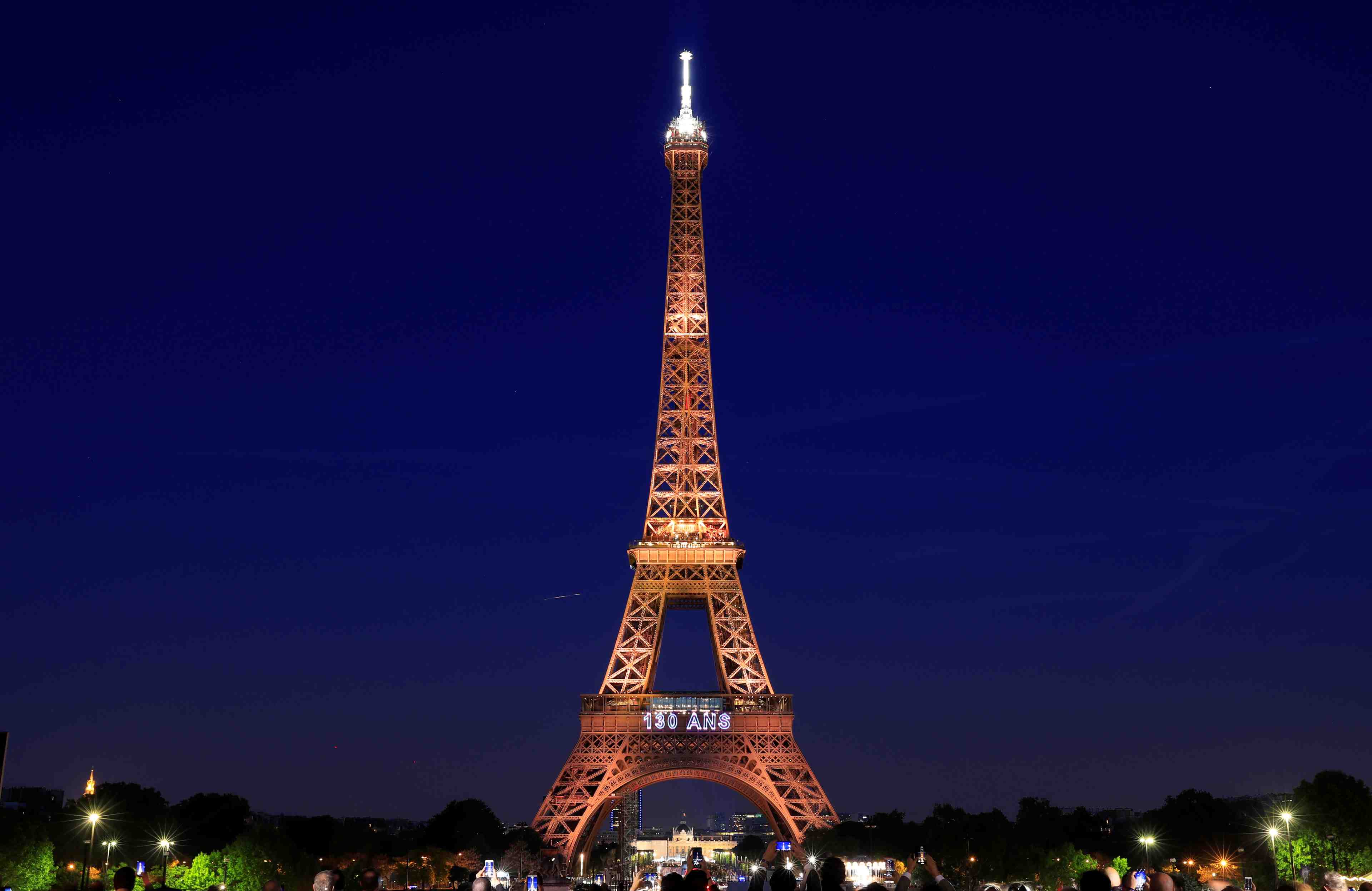 Larem et les verts font un carton a paris