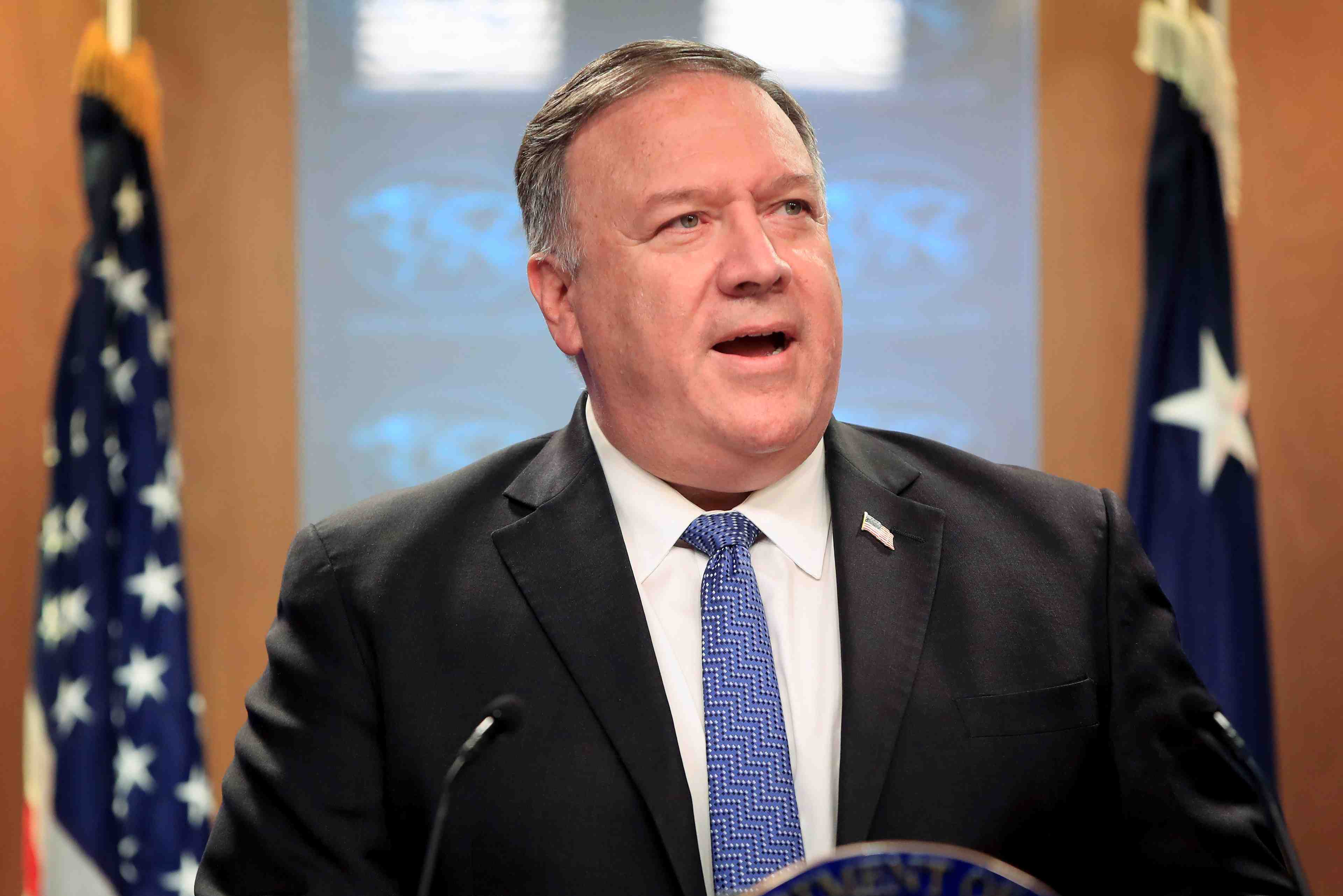 Pompeo veut retirer les applications chinoises "non fiables" des "app stores"