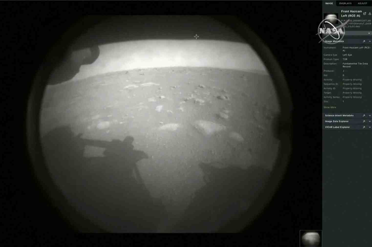 Le robot perseverance se pose sur la planete mars