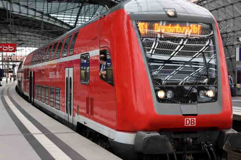 Allemagne: les conducteurs de trains appeles a la greve pour les salaires