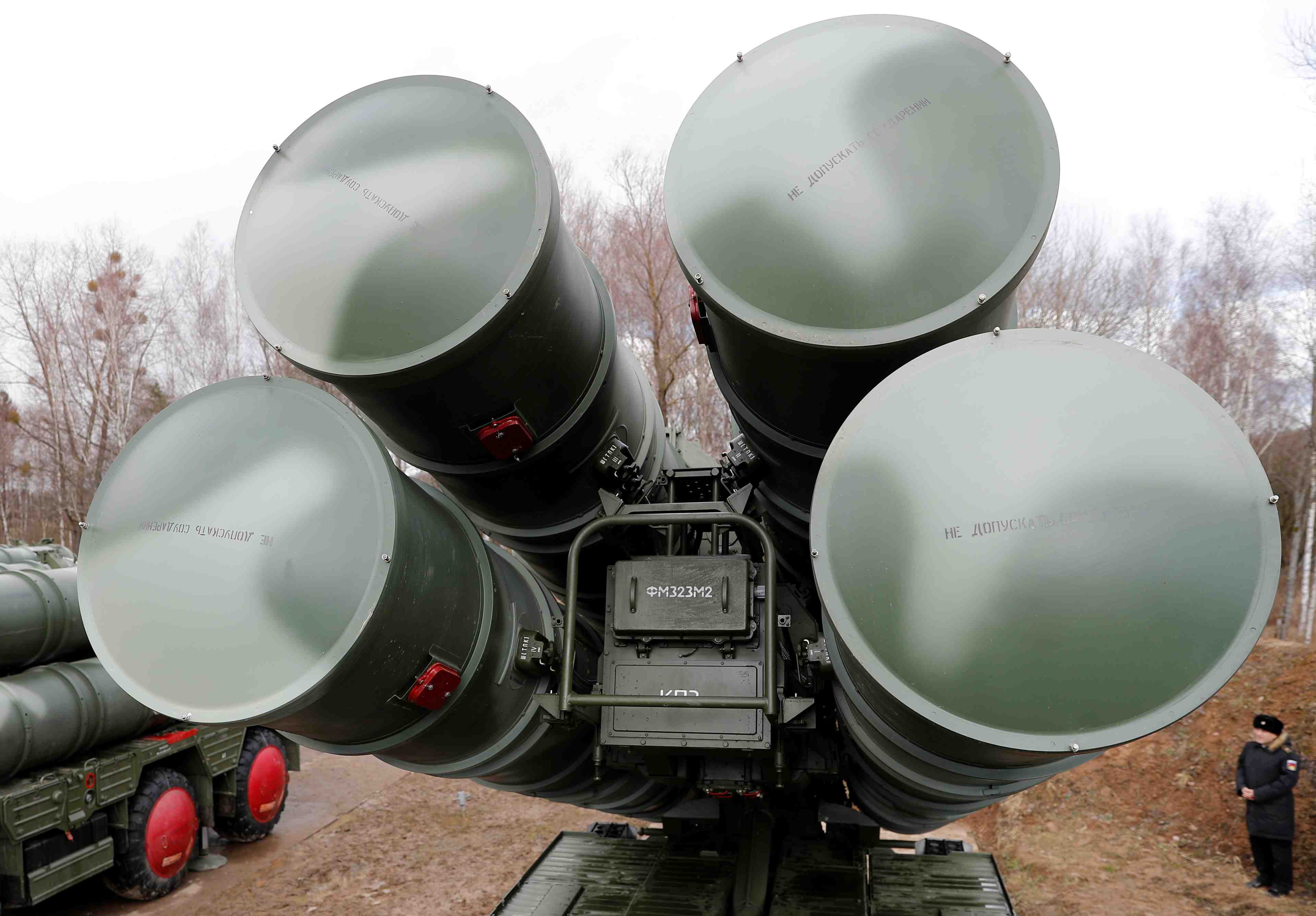 Les etats-unis ont suggere a la turquie de transferer des missiles de fabrication russe a l'ukraine