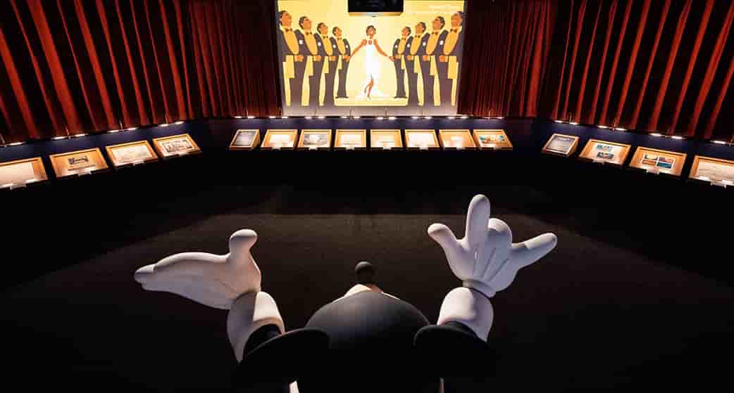 Découvrez les expériences phares de la grande exposition immersive Disney.