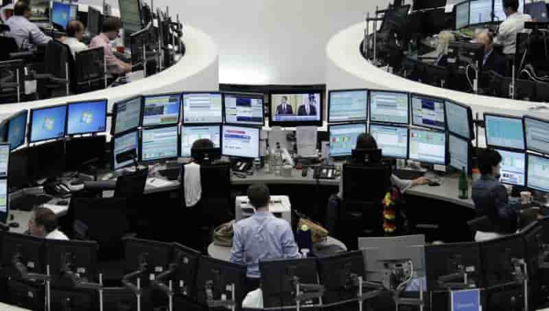 Les marches europeens s'envolent a l'ouverture