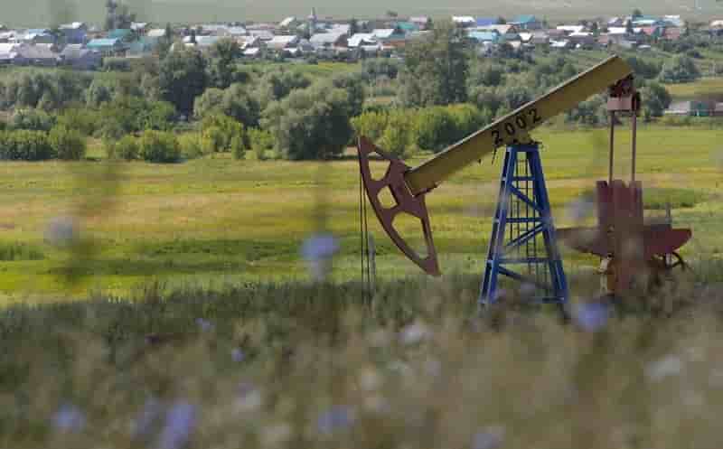 La russie menace d'augmenter sa production de petrole en 2018
